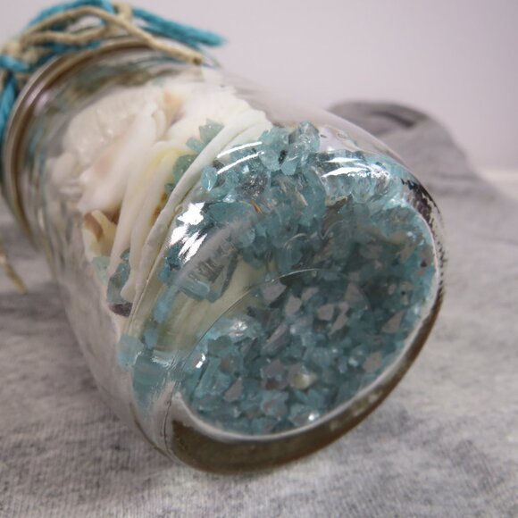 Jar of REAL sea shells and with blue sparkly vase filler at bottom - Picture 11 of 13